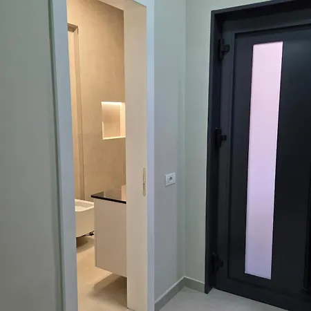 Appartement Just Renovated 1st Floor Near Center 2